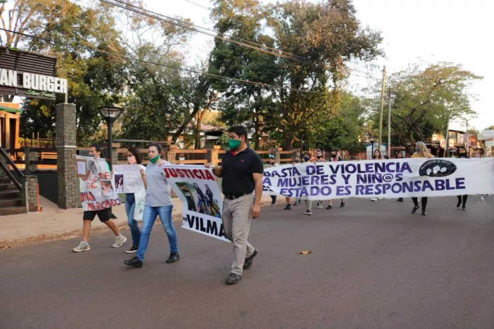 Iguazú: marcharon por Vilma y recordaron a las víctimas de femicidios 