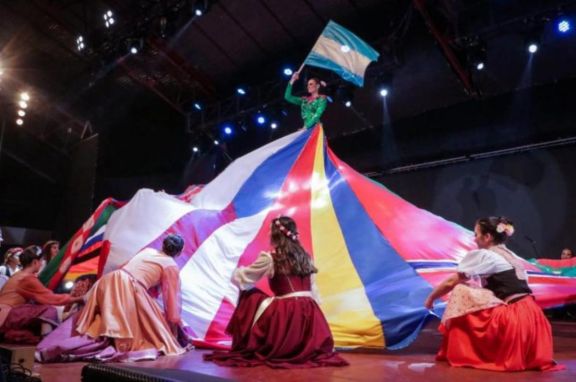 Confirman que del 12 al 15 de noviembre se hará la Fiesta Nacional del Inmigrante Confirman que del 12 al 15 de noviembre se hará la Fiesta Nacional del Inmigrante