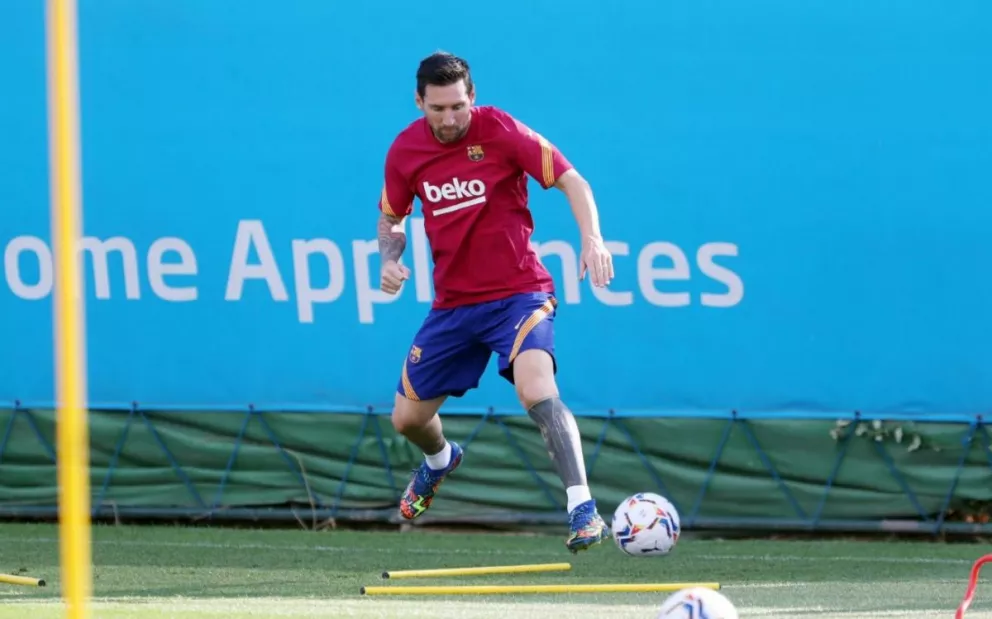 La primer foto de Messi entrenando luego de su intento de salida del Barcelona