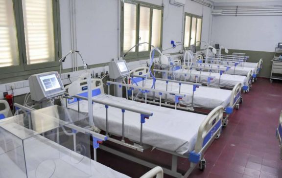Corrientes tiene protocolo para que familiares acompañen a pacientes críticos con Covid-19 Corrientes tiene protocolo para que familiares acompañen a pacientes críticos con Covid-19