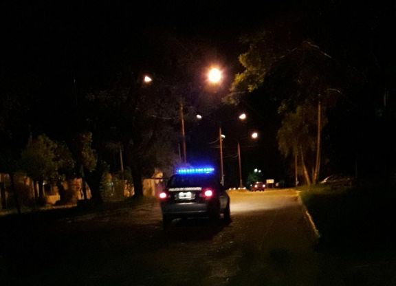 Ituzaingó: Demoraron a dos equipos de fútbol por jugar un partido clandestino Ituzaingó: Demoraron a dos equipos de fútbol por jugar un partido clandestino