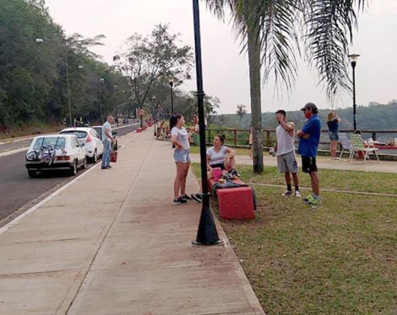 Iguazú: "La circulación viral comunitaria está y estamos realmente preocupados" Iguazú: "La circulación viral comunitaria está y estamos realmente preocupados"