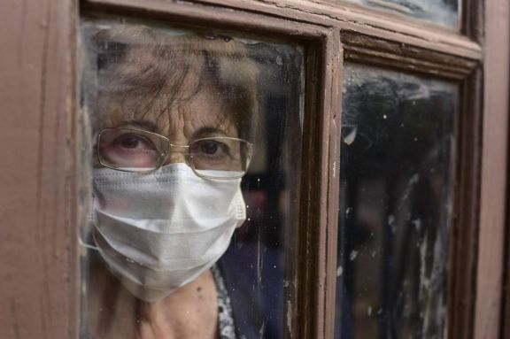 Se mantienen las medidas de aislamiento social y distanciamiento social en todo el país Se mantienen las medidas de aislamiento social y distanciamiento social en todo el país