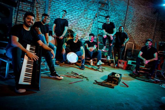 Caramba, las infinitas posibilidades de la cumbia Caramba, las infinitas posibilidades de la cumbia