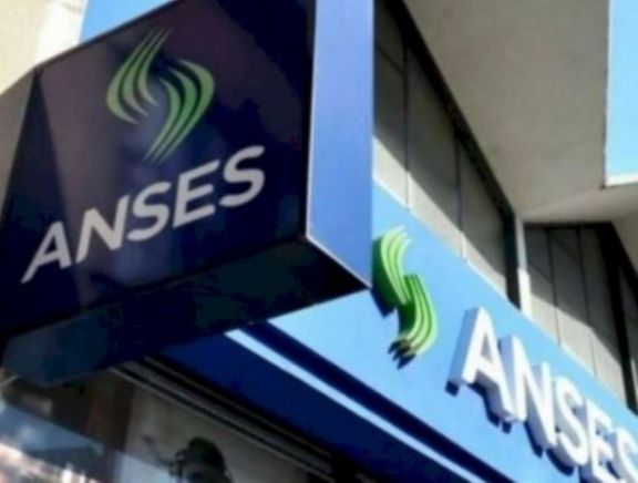 El Central intervino en el conflicto entre la Anses y los bancos y podría volver la venta de dólares El Central intervino en el conflicto entre la Anses y los bancos y podría volver la venta de dólares