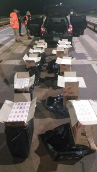 En Alem incautaron 600 gruesas de cigarrillos sin aval aduanero En Alem incautaron 600 gruesas de cigarrillos sin aval aduanero