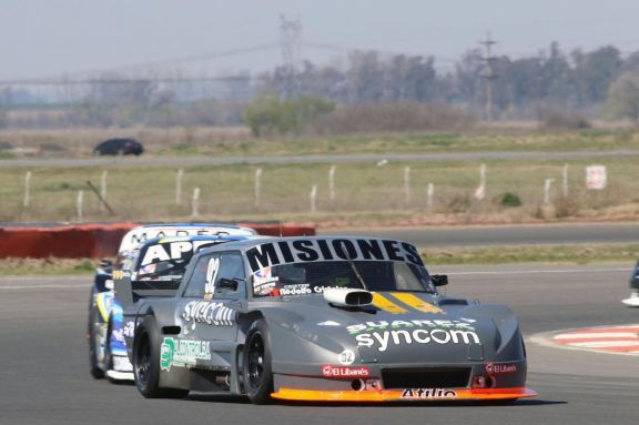 Por un problema mecánico Bundziak abandonó en el TC Mouras Por un problema mecánico Bundziak abandonó en el TC Mouras