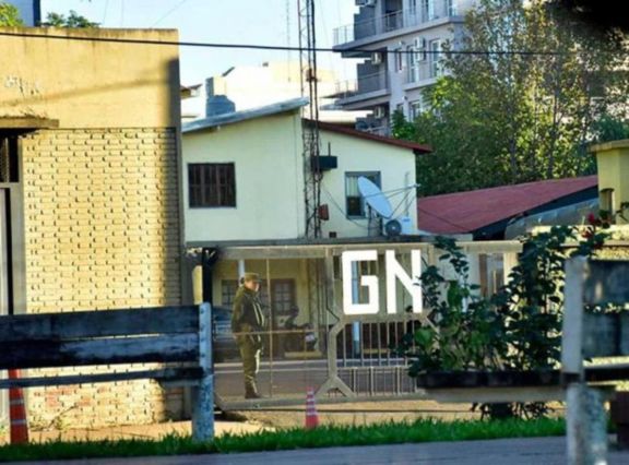 Detenidos en el Escuadrón 50 reclamaron mejores condiciones, atención médica y traslados Detenidos en el Escuadrón 50 reclamaron mejores condiciones, atención médica y traslados