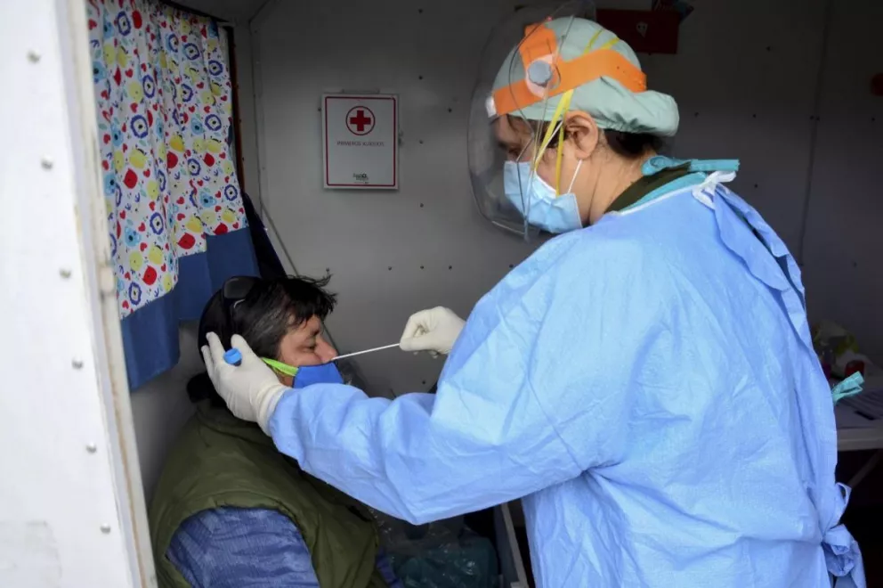 Confirmaron 197 nuevas muertes y 11.945 contagios en Argentina