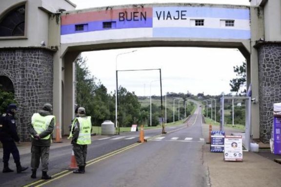 Arrestado y en cuarentena: pasajero de taxi entró a Misiones con DNI de otra persona Arrestado y en cuarentena: pasajero de taxi entró a Misiones con DNI de otra persona