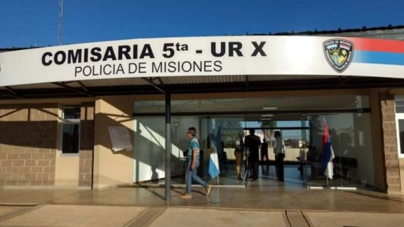Garupá: encapuchados robaron 20 aires acondicionados de la Iglesia “Amigos de Jesús” Garupá: encapuchados robaron 20 aires acondicionados de la Iglesia “Amigos de Jesús”