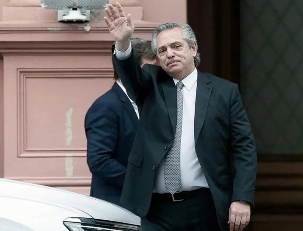 Fernández encabeza la entrega de viviendas Procrear en Misiones y otras cuatro provincias