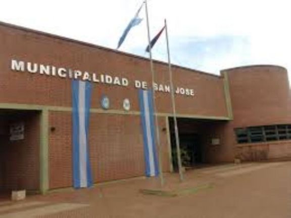 Municipales de San José recibirán un 15 % de aumento en los sueldos Municipales de San José recibirán un 15 % de aumento en los sueldos