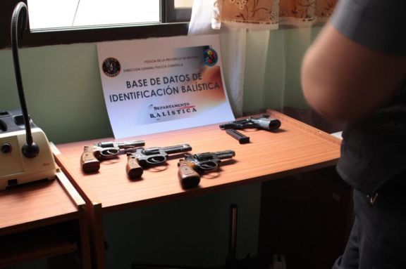 El trabajo de la Policía Científica clave para resolver el crimen de la sargento Romina Rodríguez El trabajo de la Policía Científica clave para resolver el crimen de la sargento Romina Rodríguez