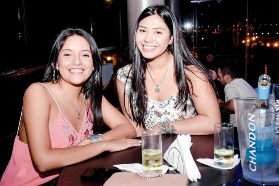 Guadalupe Sosa y Florencia González. Guadalupe Sosa y Florencia González.