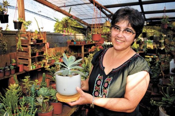 “Estar con las plantas es vida” “Estar con las plantas es vida”