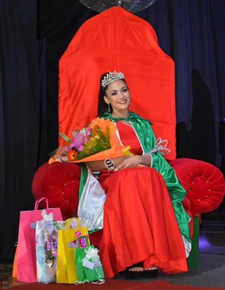 Melina es la reina del centenario de Capioví Melina es la reina del centenario de Capioví