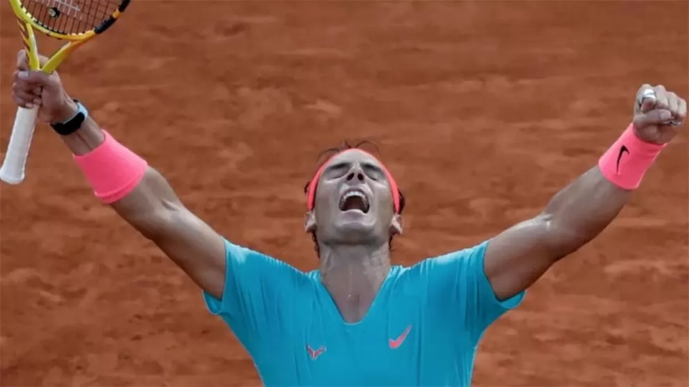 Nadal aplasta a Djokovic, gana su 13º Roland Garros e iguala los títulos de Federer