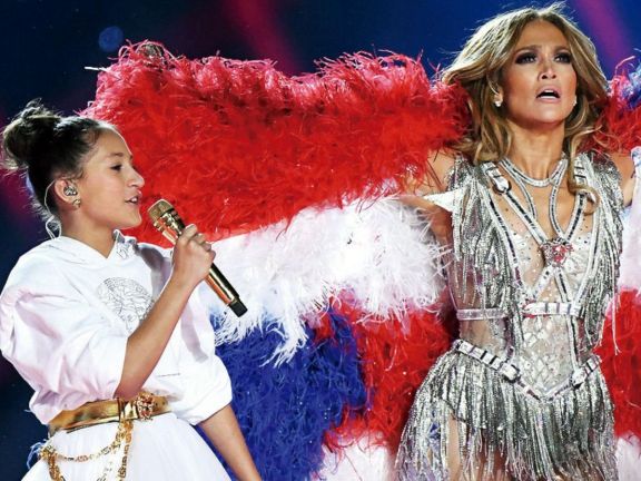 La hija de JLO y Marc antony quiere cantar La hija de JLO y Marc antony quiere cantar