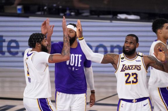 Los Angeles Lakers son campeones e igualaron la marca de Boston Celtics Los Angeles Lakers son campeones e igualaron la marca de Boston Celtics