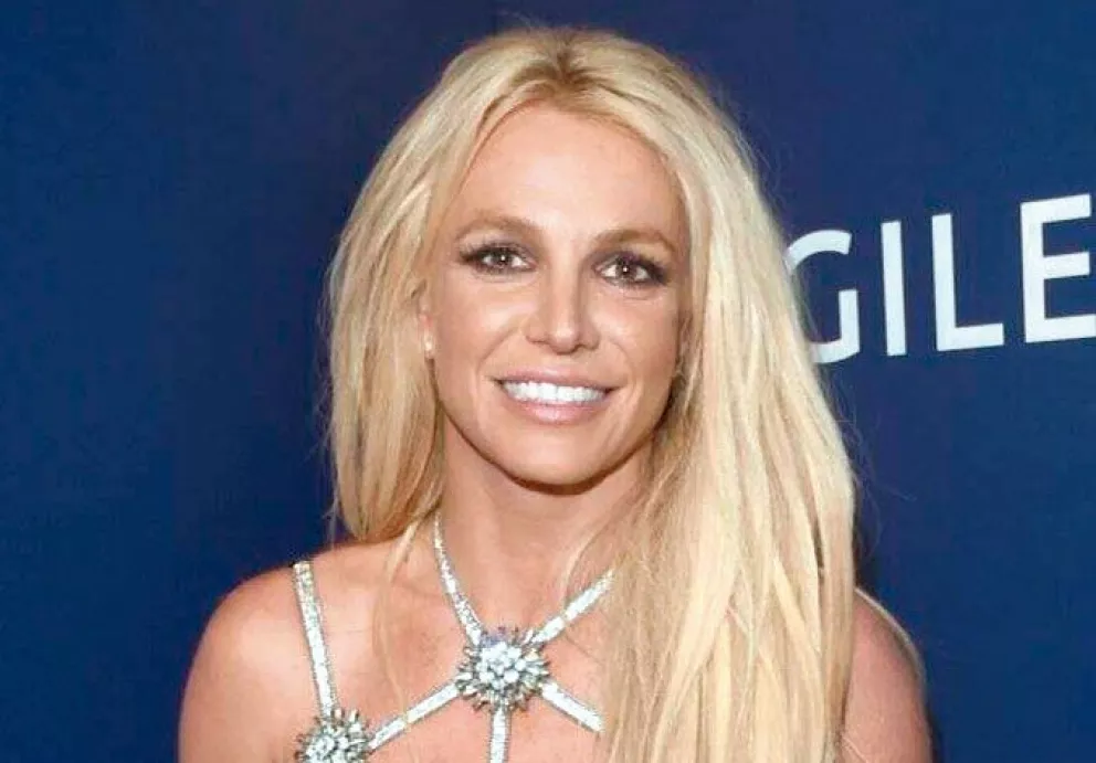 Britney podrá elegir a sus abogados