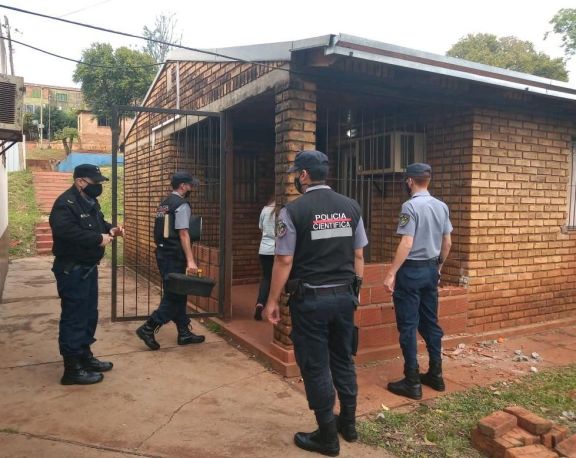 Hizo un boquete para robar garrafas en una escuela y terminó demorado Hizo un boquete para robar garrafas en una escuela y terminó demorado