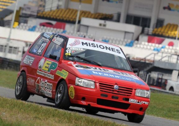 Turismo Pista: Gran trabajo de Abente en las pruebas comunitarias de la Clase 1 Turismo Pista: Gran trabajo de Abente en las pruebas comunitarias de la Clase 1