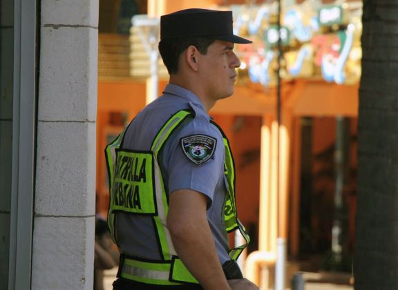 Comienzan a inscribir para Policía de Misiones y Servicio Penitenciario Comienzan a inscribir para Policía de Misiones y Servicio Penitenciario
