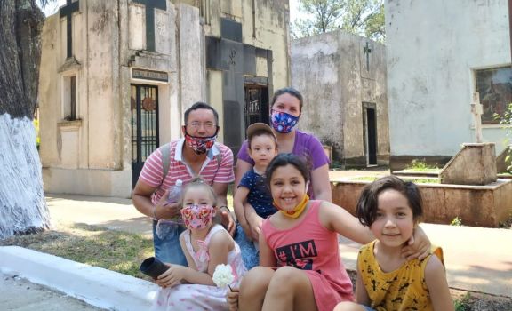 En familia. En familia.