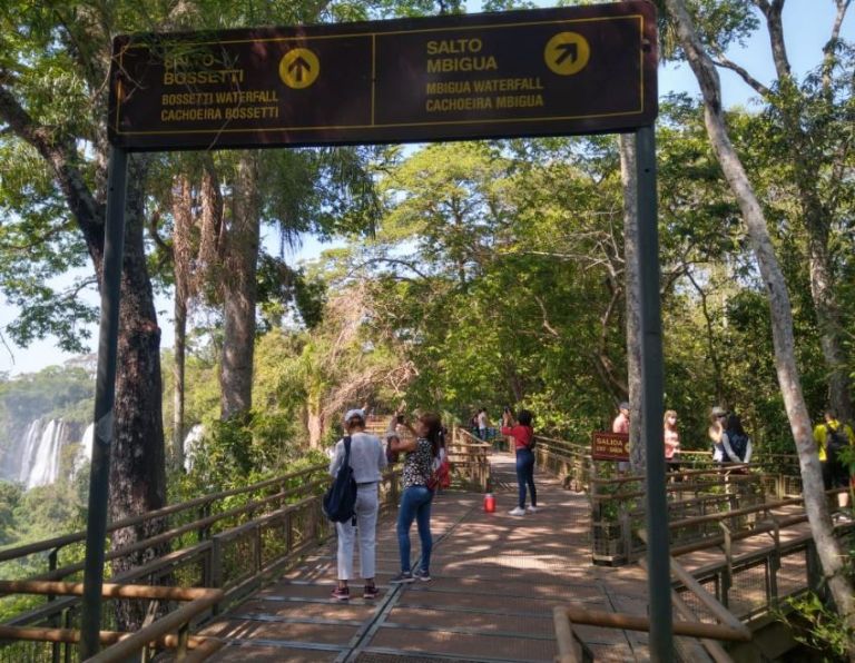 Ya se pueden solicitar turnos para visitar Cataratas este ...