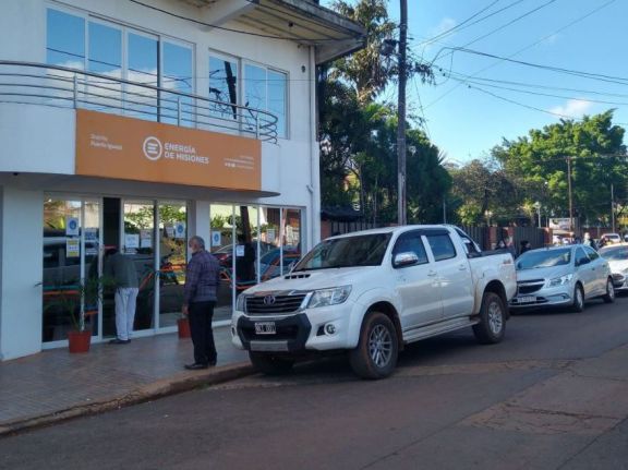 Iguazú: cierran preventivamente oficina de Energía de Misiones por caso positivo de Covid-19 Iguazú: cierran preventivamente oficina de Energía de Misiones por caso positivo de Covid-19