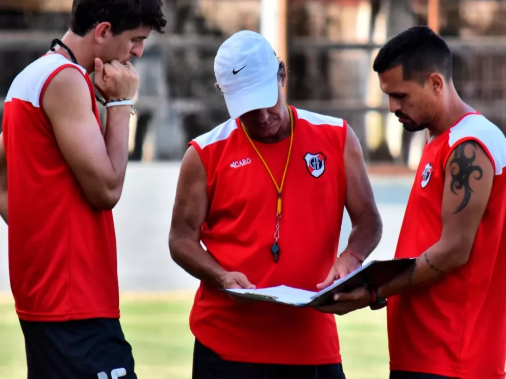 Darío Labaroni dejó de ser el entrenador de Guaraní