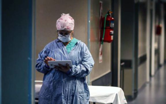 Argentina superó las 28 mil muertes por coronavirus Argentina superó las 28 mil muertes por coronavirus