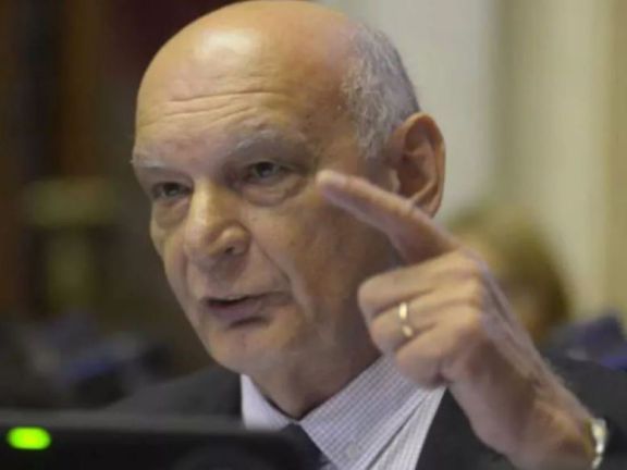 Los votos misioneros: Sartori a favor y Pastori en contra Los votos misioneros: Sartori a favor y Pastori en contra