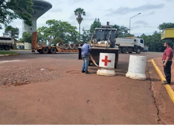 Jardín América retira los bloqueos en los ingresos a la ciudad Jardín América retira los bloqueos en los ingresos a la ciudad