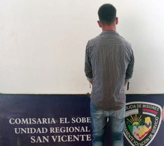 A la cárcel por amenazar a su pareja con un machete A la cárcel por amenazar a su pareja con un machete