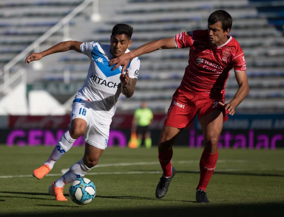 Vélez rescató un empate ante Huracán