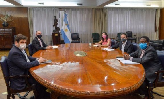 Un integrante de la misión del FMI en Argentina dio positivo de coronavirus Un integrante de la misión del FMI en Argentina dio positivo de coronavirus