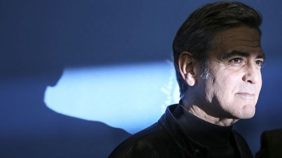 George Clooney le dio 1 millón de dólares a cada uno de 14 amigos en 2013 George Clooney le dio 1 millón de dólares a cada uno de 14 amigos en 2013