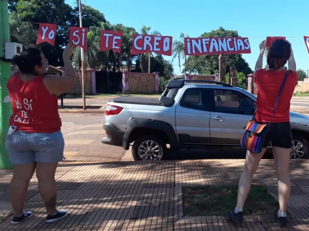 Bajo el lema "Yo si te creo" las mujeres autoconvocadas se movilizaron en Iguazú