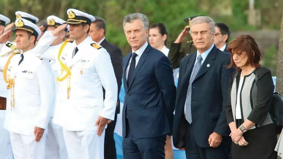 Ordenan investigar a Macri por  el hundimiento del ARA San Juan