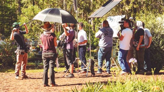 Convocan al Campamento de Cine, una instancia de práctica Convocan al Campamento de Cine, una instancia de práctica