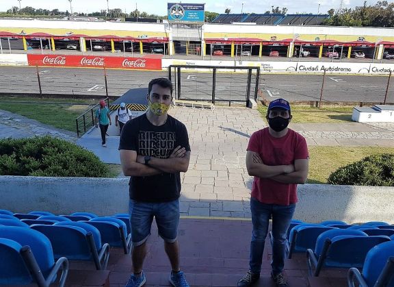 Los misioneros listos para salir a pista en el Turismo Pista Los misioneros listos para salir a pista en el Turismo Pista