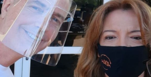 Marley y Lizy dejan Posadas para emprender viaje hacia Iguazú Marley y Lizy dejan Posadas para emprender viaje hacia Iguazú