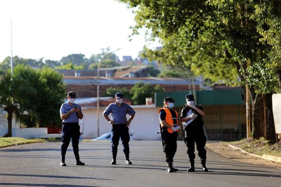 Ocho de cada diez aspirantes a la Policía reprobaron el teórico Ocho de cada diez aspirantes a la Policía reprobaron el teórico