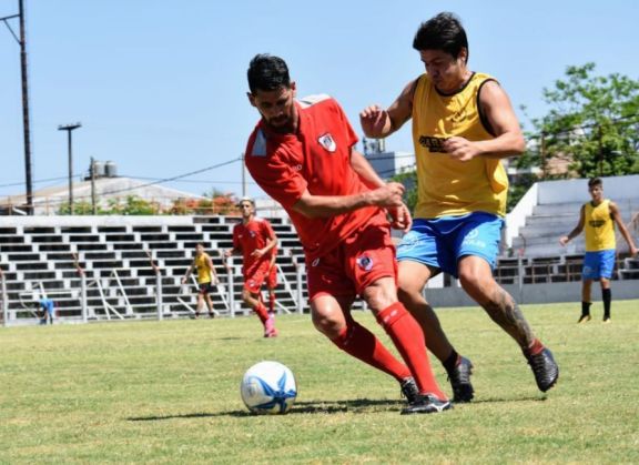 Guaraní sumó minutos de fútbol en su pretemporada Guaraní sumó minutos de fútbol en su pretemporada