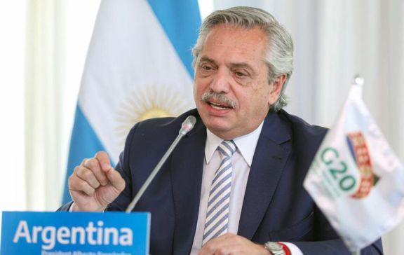 Fernández: "Debemos atacar la desigualdad para vivir en un mundo más equilibrado" Fernández: "Debemos atacar la desigualdad para vivir en un mundo más equilibrado"