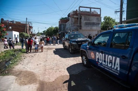 Otro doble homicidio con tintes de ajuste sacude a Rosario Otro doble homicidio con tintes de ajuste sacude a Rosario