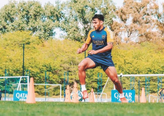 Toto Salvio hizo fútbol y podría volver ante Internacional en la Copa Libertadores Toto Salvio hizo fútbol y podría volver ante Internacional en la Copa Libertadores
