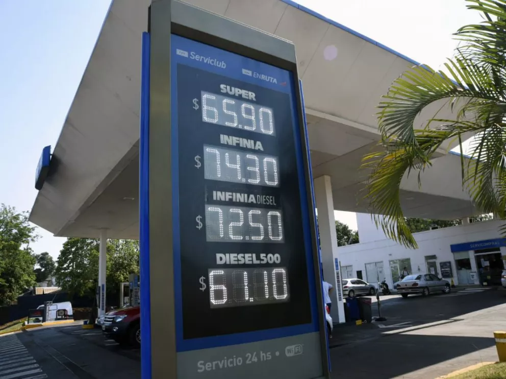 YPF aumentó el precio de los combustibles un 2,5% en promedio en todo el país